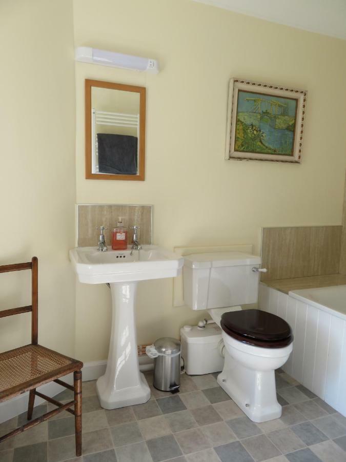 إينفيرنيس Balvraid Lodge B&B المظهر الخارجي الصورة