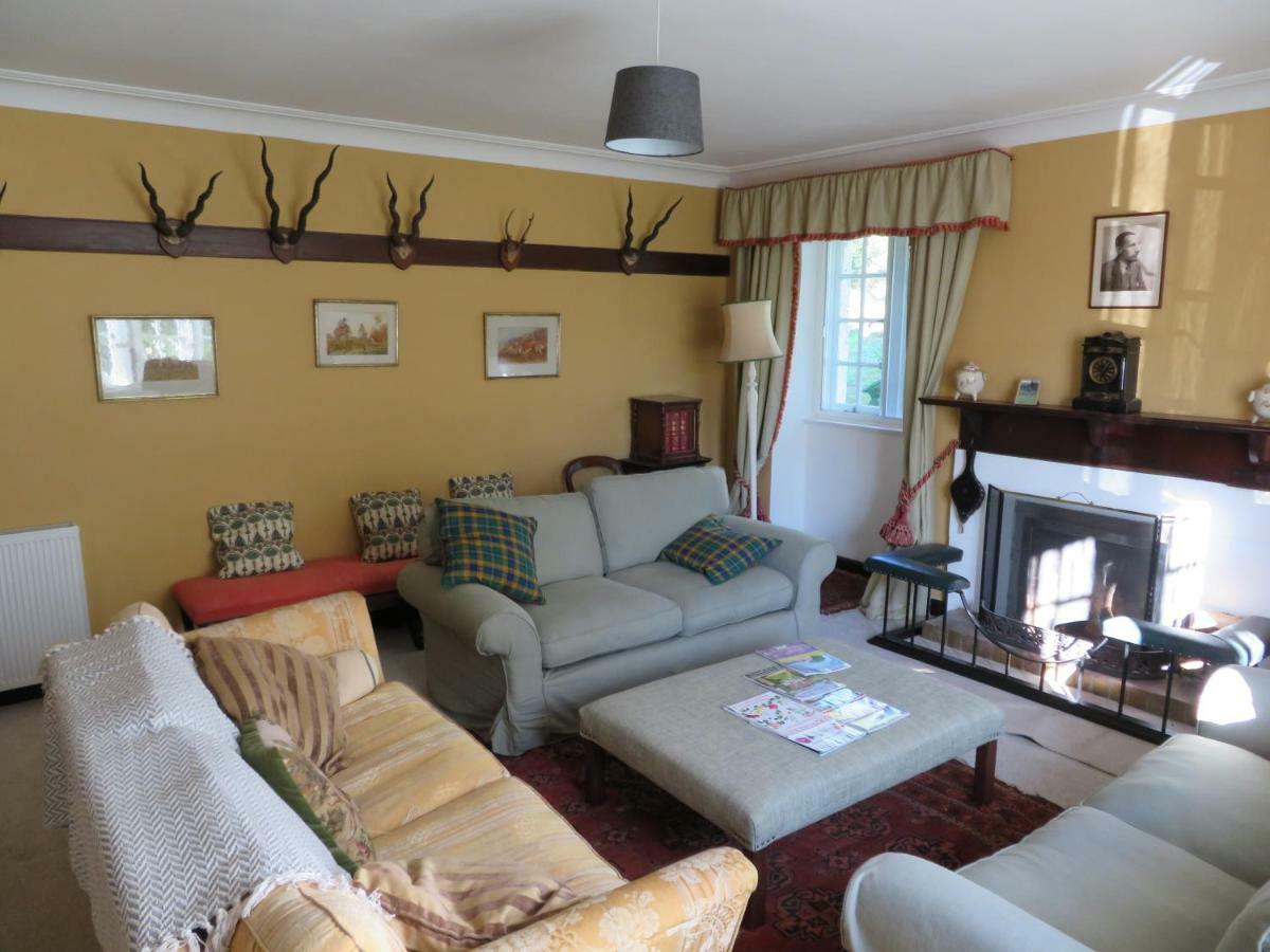 إينفيرنيس Balvraid Lodge B&B المظهر الخارجي الصورة